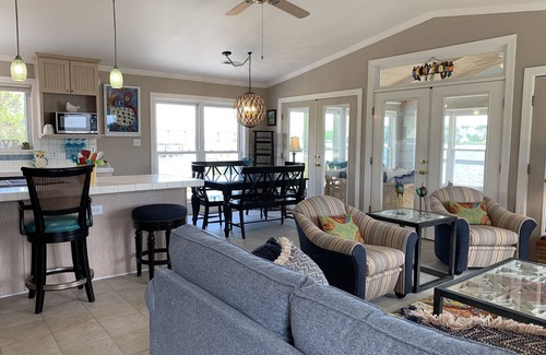 Oriental House | Rivendock Rookery II: Waterfront Home w/Dock & Stunning Views