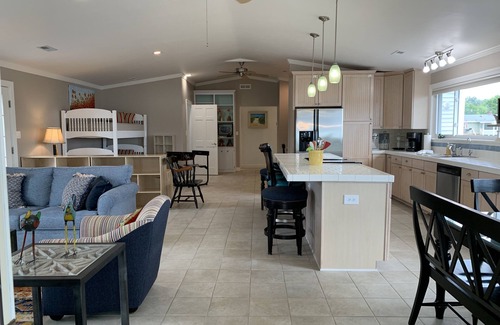 Oriental House | Rivendock Rookery II: Waterfront Home w/Dock & Stunning Views