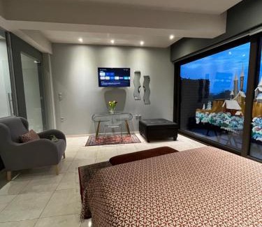 Larissa Apartment | RIVER CITY Studio