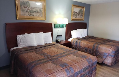 Crump Hotel | River Heights Motel