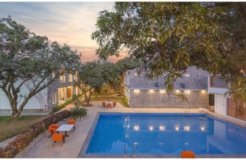 Dhikuli Hotel | River Heritage Resort