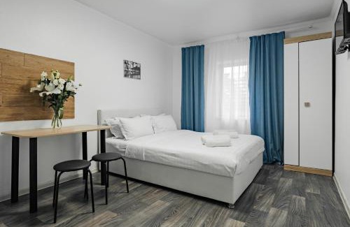 Darnyckyj Apartment | River House