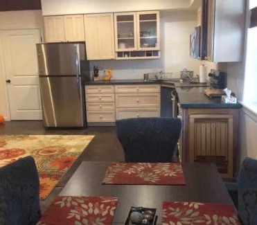 Jamestown Apartment | River Mountain Getaway-private, large, in- law apt
