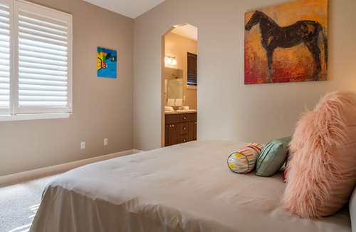 San Miguel House | River Road-All Roads lead to Wineries, Vineyards, and Views!