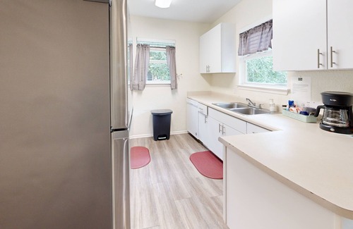 New Braunfels House | River Road Escapes