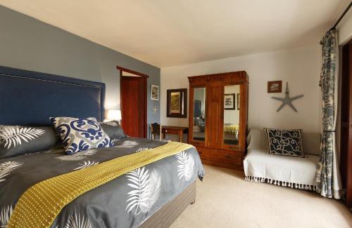 Port Beaufort Apartment | River View Cottage - at the Breede - Load-shedding Free