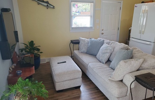 Greenville House | River views from Bed! Walk to Uptown & ECU