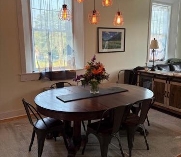 Charlemont Apartment | Riverbend berkshire east basecamp