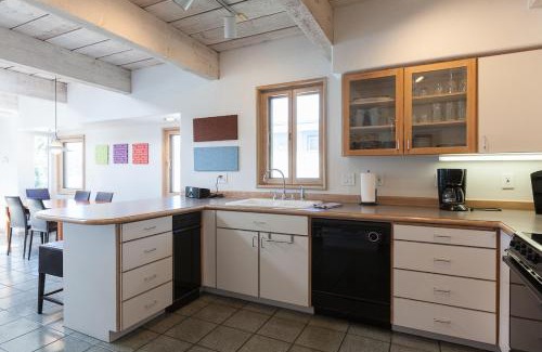 Hood River House | Riverdell - Great Views of the Columbia Gorge and White Salmon River