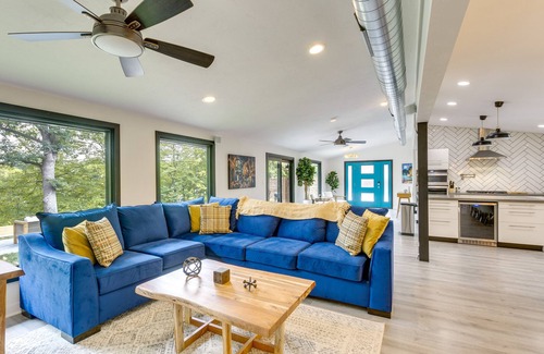 Appleton House | Riverfront Appleton Home with Pool & Boat Dock!