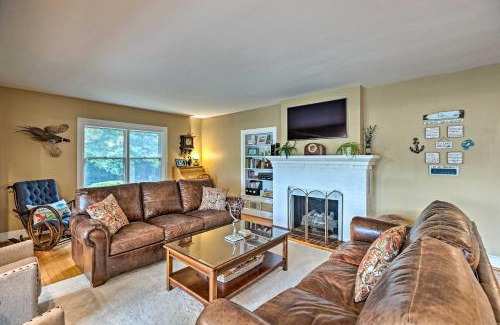 Kinsale House | Riverfront Paradise with Hot Tub and Pool in Kinsale!