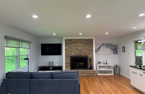 West Cornwall Cottage | Riverfront Paradise with Stylish Cottage