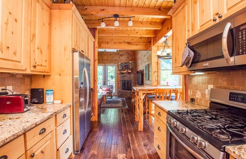 Tellico Plains Cabin | Riverfront Premium Cabin, 3 bed 3.5 bath, On the River, Sleep 10
