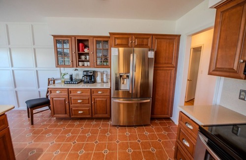 Riva Apartment | Riverfront Retreat 7mil from MD Renaissance Fest!