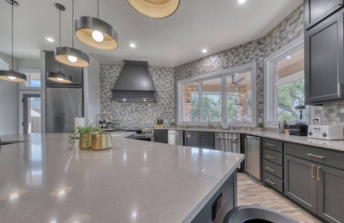 New Braunfels House | RiverHaus Retreat at Gruene | 7 Bed, 7.5 Bath