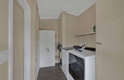 Fredericksburg Cottage | Rivers Edge Cottages With Hot Tub