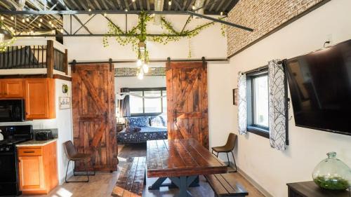 Niles Apartment | Rivers Edge Lofts - Unit 1