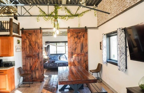 Niles Apartment | Rivers Edge Lofts - Unit 1