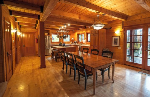 Cle Elum Cabin | Riverside Cabin in Cle Elum. Pet Friendly!