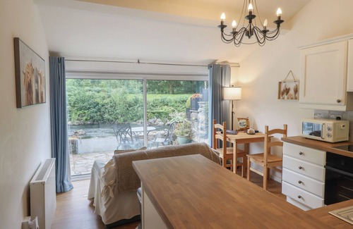 Beddgelert House | RIVERSIDE COTTAGE, pet friendly, with open fire in Beddgelert