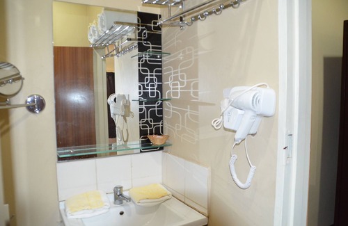 Lilongwe Hotel | Riverside Hotel and Conference Centre