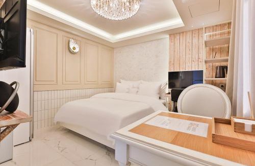 Gyeongsan Hotel | Riverside in February Gyeongbuk Gyeongsan