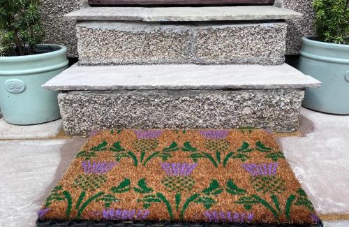 Barcaldine Apartment | Riverside Loft