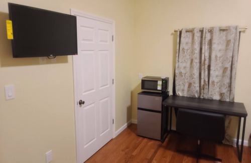 Fultonville Hotel | Riverside Motel