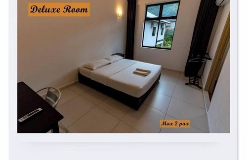 Sungai Lembing Hotel | Riverside Palm Inn