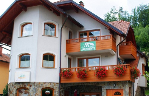 Luce Apartment | Riverside Pines Luce Apartments with Balcony - Studio Apartment with Balcony
