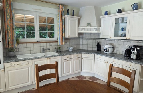 Louvemont Cottage | Riverside Retreat: Cozy 3BR with Modern Kitchen, Garage & Village Charm