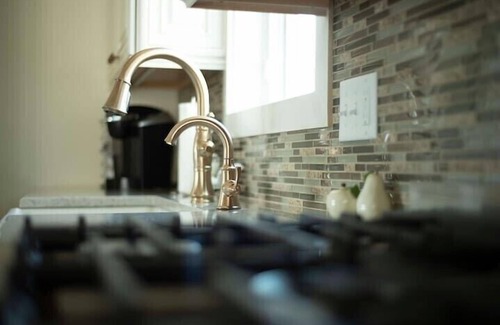 Quad Cities House | Riverside Treehouse