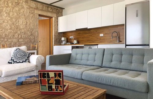 Lefktron Villa | Riverstone VIlla 1 2Bed 2bath near Kalogria beach