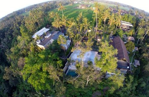 Pejeng Kawan Villa | RiverView Gardens