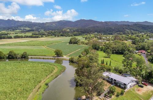 Dulguigan House | Riverview Homestead 8pp - Bring The Boat!