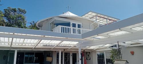 Beacon Bay House | Riverview Loft Bonza Bay