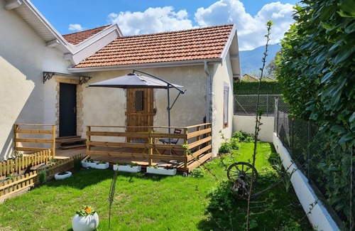 Aix-les-Bains House | RIVIERA DES ALPES