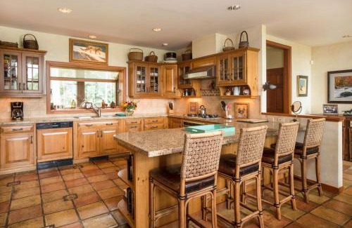 Moose Wilson Road House | RMR: Mallory House in The AspensWilsonWY