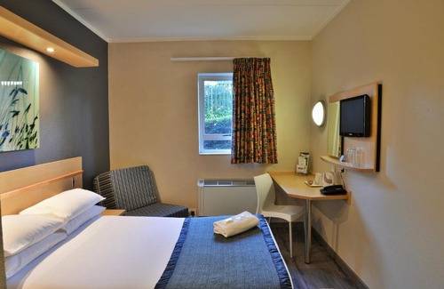 Greater Johannesburg Metropolitan Area Hotel | Road Lodge Rivonia