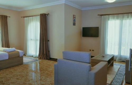 New Cairo Hotel | Roadhouse New Cairo Residence