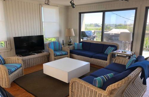 Ocean Beach House | Robbins Rest Retreat