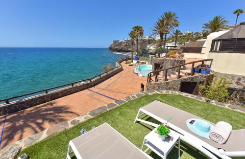 Playa del Aguila House | Roca del Mar 7 by VillaGranCanaria