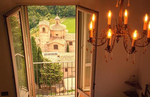 Arcevia Bed & Breakfast | Rocca Contrada