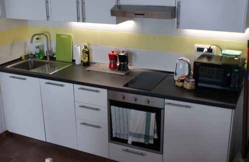 Roccascalegna House | Roccascalegna apricot house