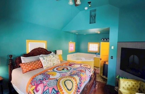 Eureka Springs Historic District Bed & Breakfast | Rock Cottage Gardens Bed & Breakfast