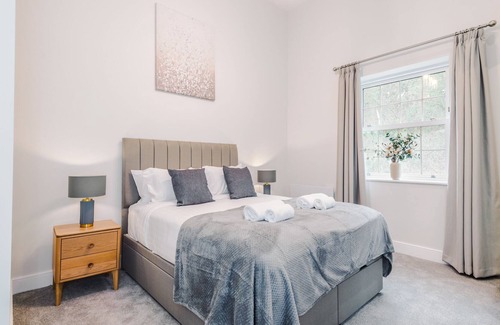 Stoney Middleton Apartment | Rock Mill | 2-Bedroom Penthouse Apartment
