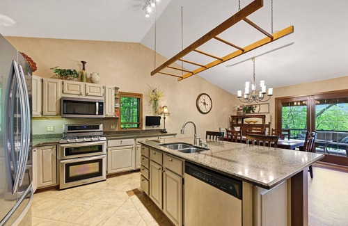 Beloit House | Rock River Retreat on Natures Ridge