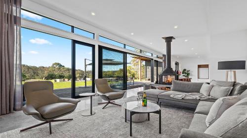 Exeter House | Rockleigh Retreat