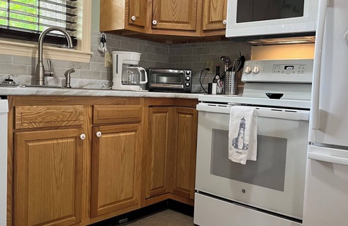 Bar Harbor House | Rocko's Cottage Nestled in the Heart of Downtown Bar Harbor