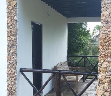 Galu Other | Rocks villa homestay